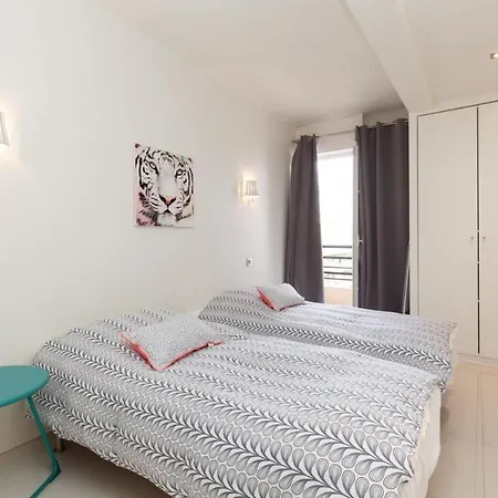 Modern & Cozy 150m From The Croisette Apartment Cannes