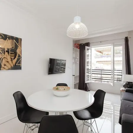 Lägenhet Modern & Cozy 150m From The Croisette